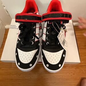 Hello Kitty Adidas woman Black and Red Sneakers